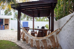 CASA MAR IPIOCA Condomínio exclusivo pé na areia